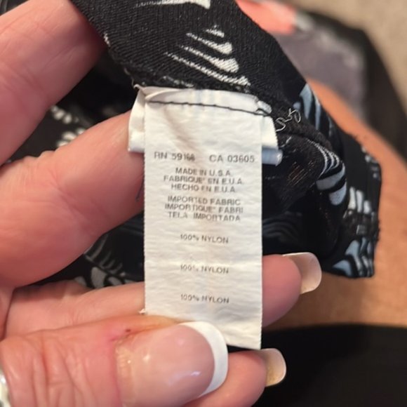 Karen Kane black and white top - Picture 4 of 4